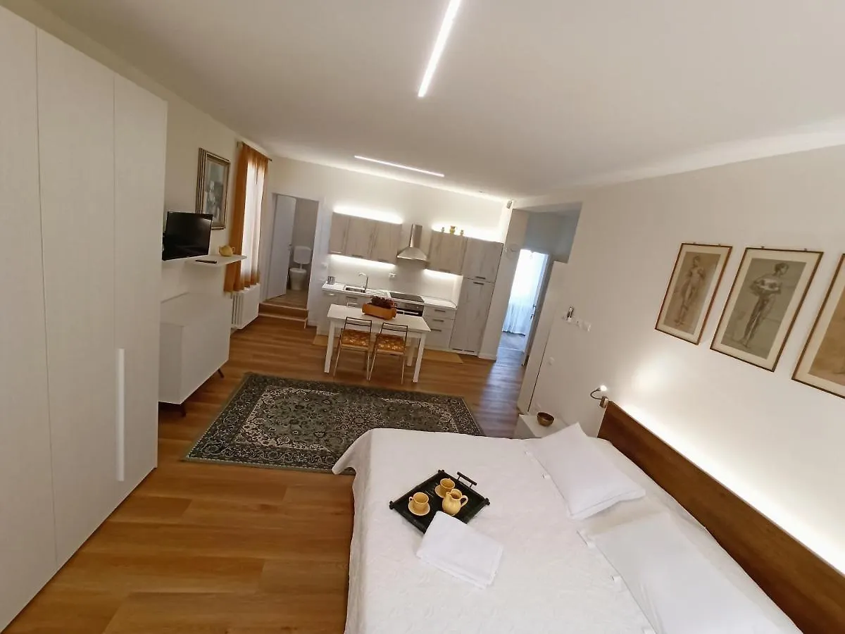 Ca' D'Agostino Aparthotel Battaglia Terme 0*,  Italy