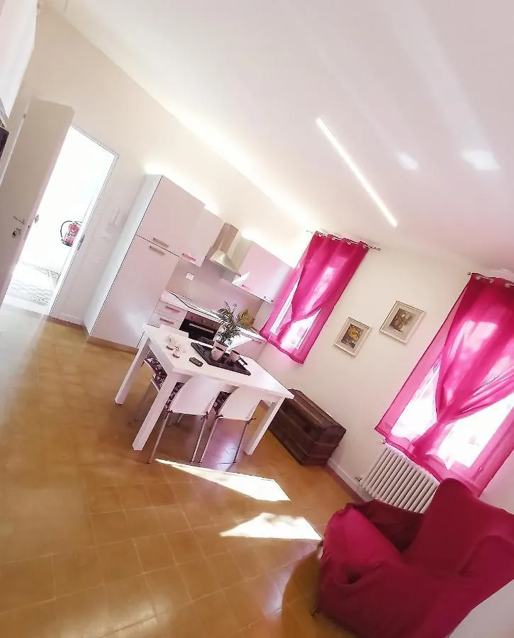 Ca' D'Agostino Aparthotel Battaglia Terme Italy